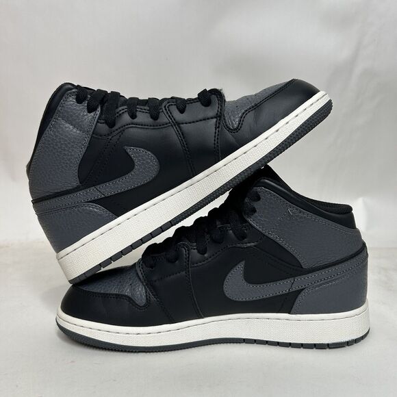 Nike Shoes Air Jordan 1 Mid Retro GS “Black Grey” 2024 - Picture 3 of 8